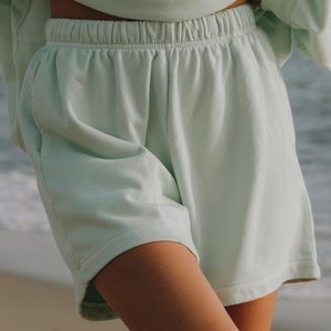 Daily Drills sweat shorts in “surf” size XS/S